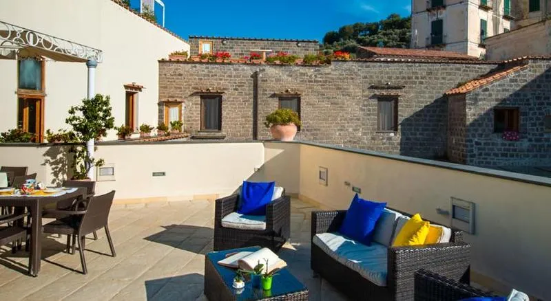 Terrace, Lubra Casa Relax, Naples