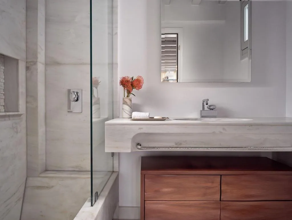 JUNIOR SUITE WITH VIEWS Room, Belvedere hotel, Mykonos
