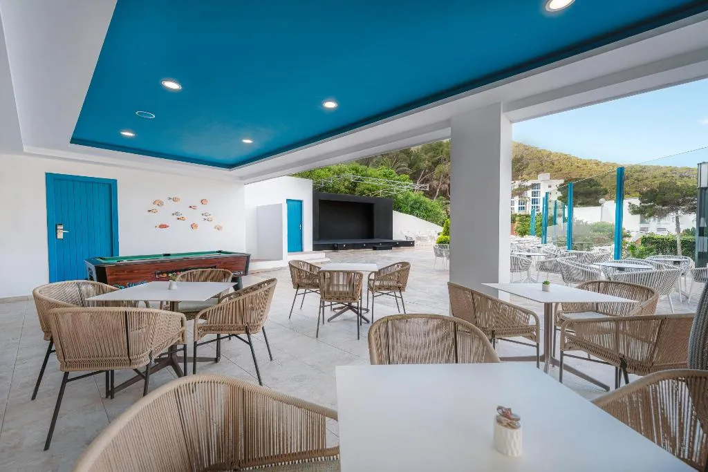 Bar, Palladium Hotel Cala LLonga, Ibiza