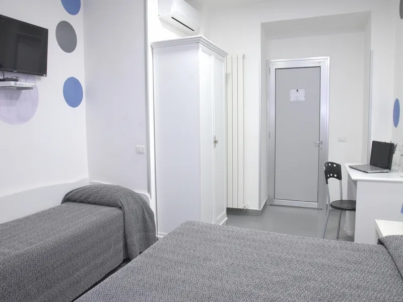 TRIPLE STANDARD Room, Orsa Maggiore Hotel, Naples