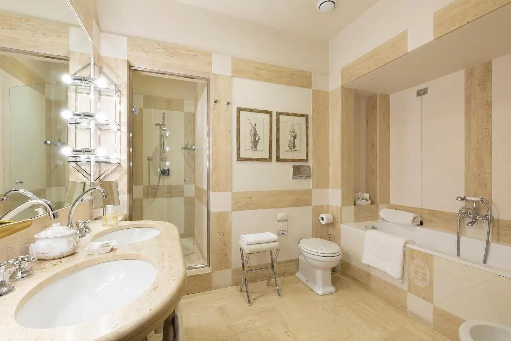 Room HONEYMOON Room, Villa Spalletti Trivelli, Rome