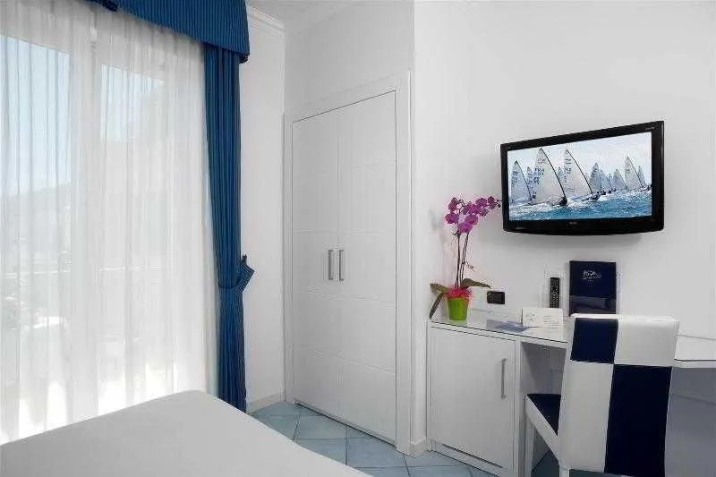 DOUBLE SINGLE USE COMFORT Room, Hotel Villa Durrueli Resort & Spa Ischia, Naples