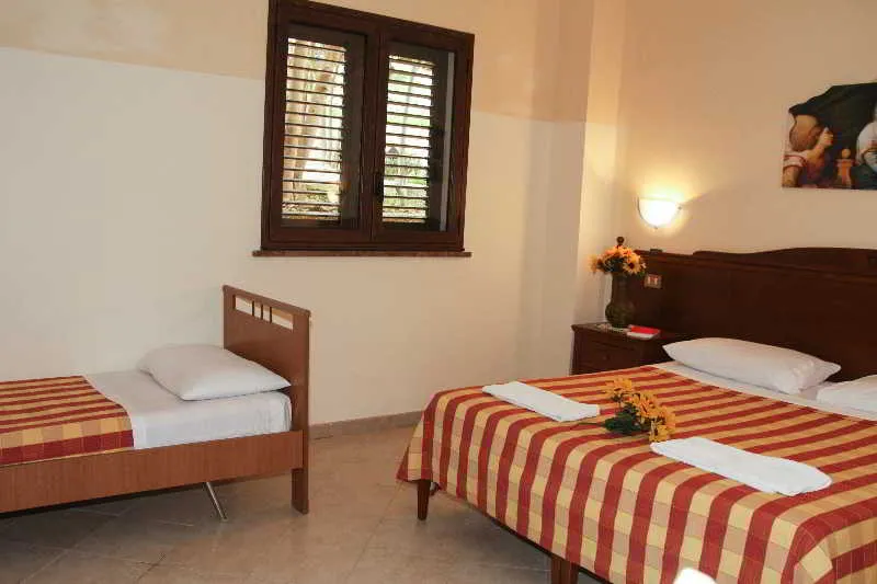 Room, Hotel Grotticelli, Palermo
