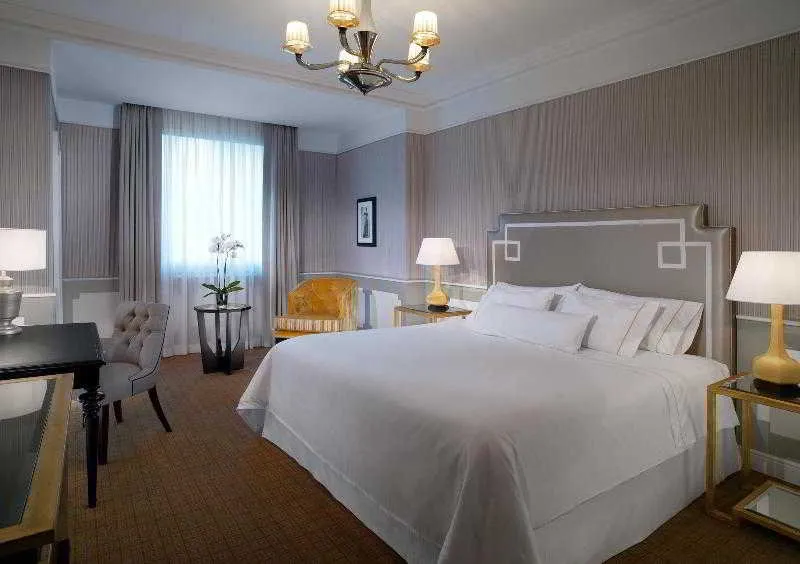 Room, The Westin Palace Milan, Milan