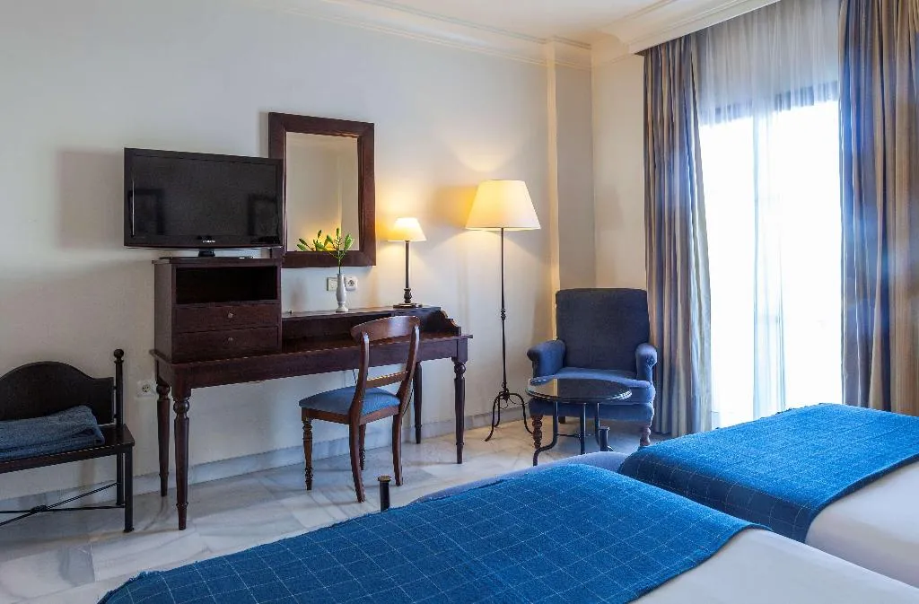 Room, Duque de Najera, Costa De La Luz