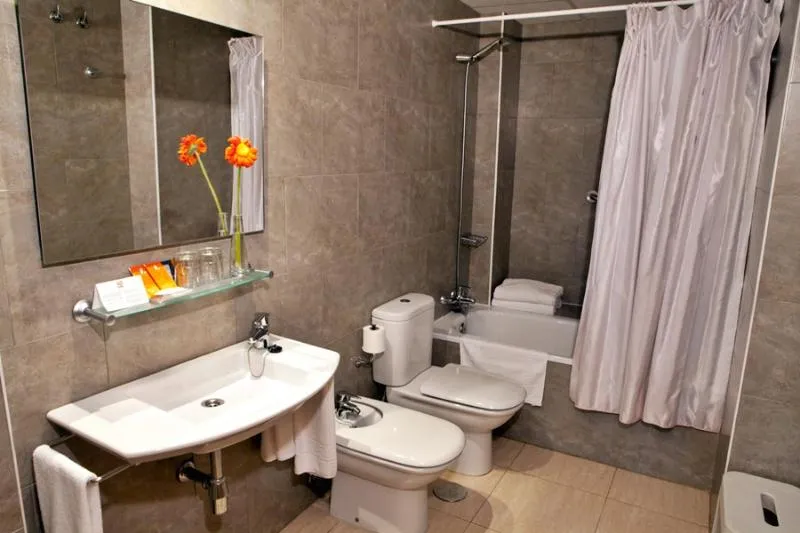 TWIN STANDARD Room, La City, Costa Blanca