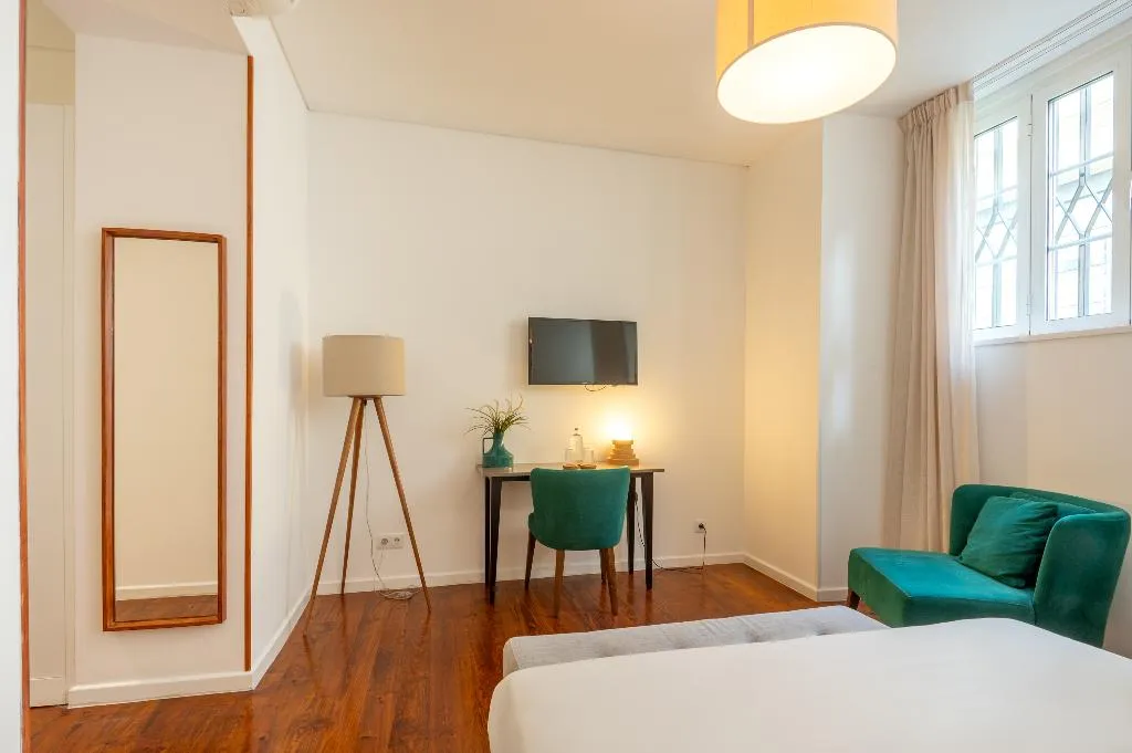 DOUBLE STANDARD Room, Bica FLH Suites, Lisbon