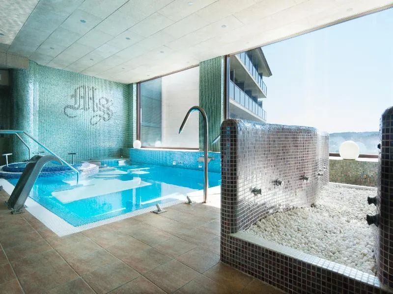 Sports and Entertainment, Mas Sola, Barcelona