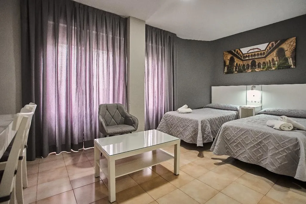 TWIN STANDARD Room, Resitur, Seville