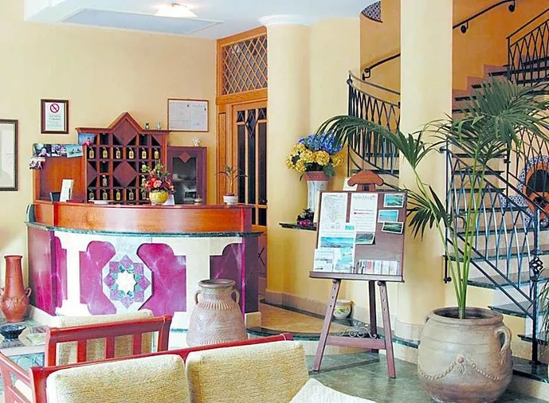Lobby, Hotel Sicilya, Palermo