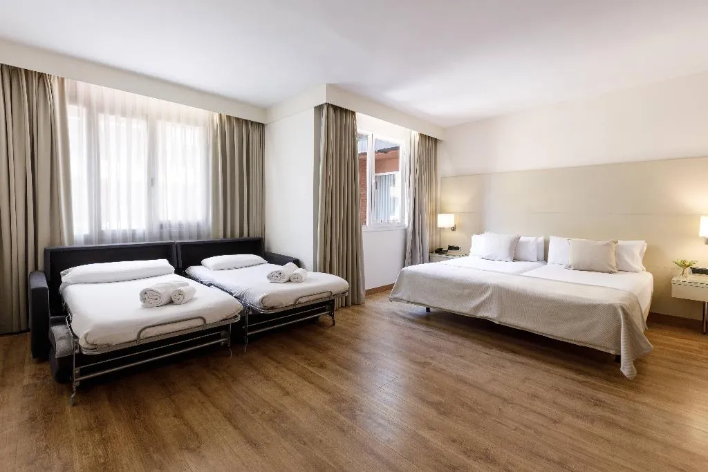 Room, Aparthotel Mariano Cubi, Barcelona