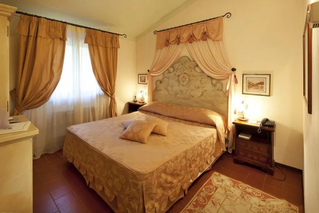 DOUBLE SINGLE USE STANDARD Room, Resort & Spa San Crispino, Perugia