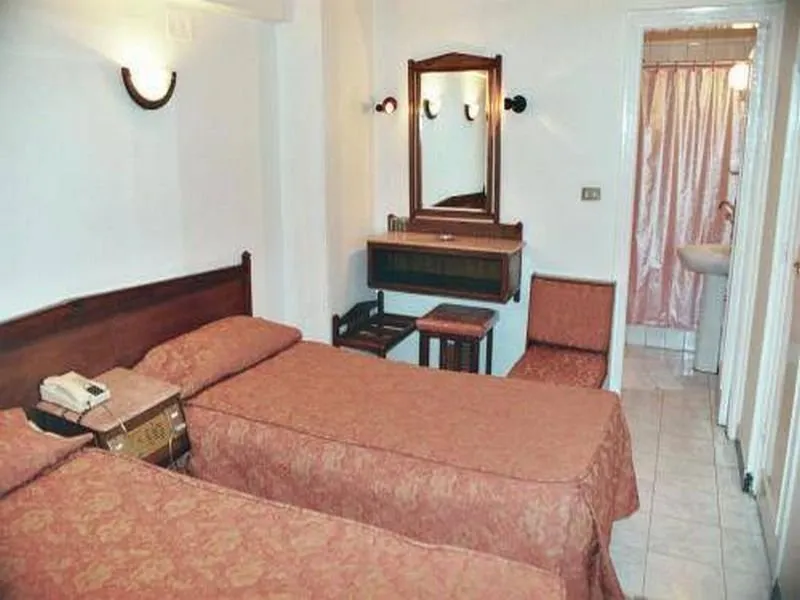 Room, Happy City Hotel, Cairo