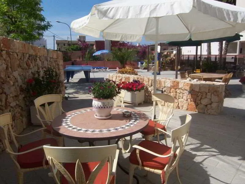 Restaurant, Hostal Residencia Sutimar, Majorca