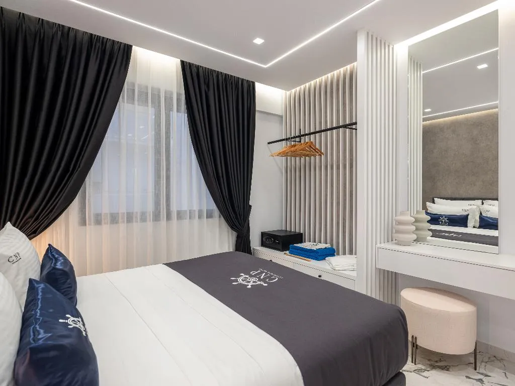 SUITE DELUXE Room, Captain Napoleon Paterakis CNP Luxurious Suites, Crete