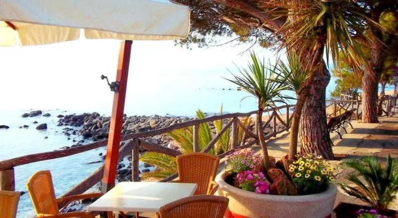 Terrace, Hotel La Conchiglia, Nuoro