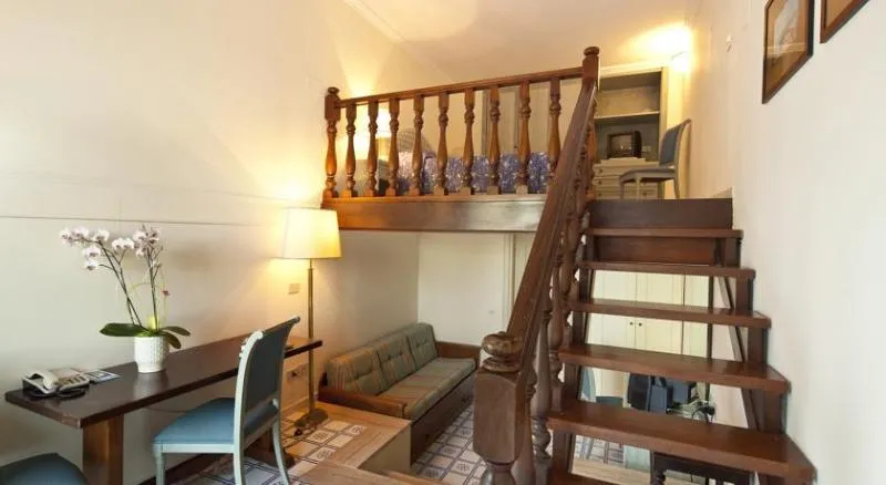JUNIOR SUITE STANDARD Room, Continental Mare, Naples