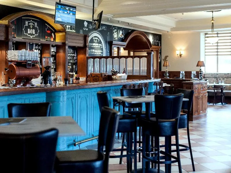 Bar, Danubius Hotel Gellert, Budapest
