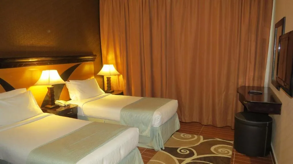 APARTMENT THREE BEDROOMS Room, Al Jawhara Hotel Apartments, Dubai