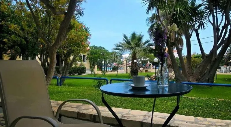 Terrace, Villa Vicky Hersonissos, Crete