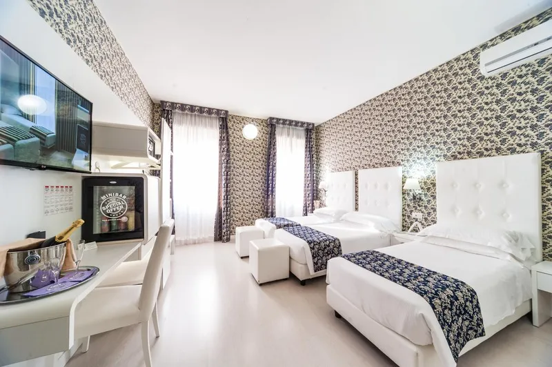 TRIPLE SUPERIOR Room, Relais Trevi 95 Boutique Hotel, Rome