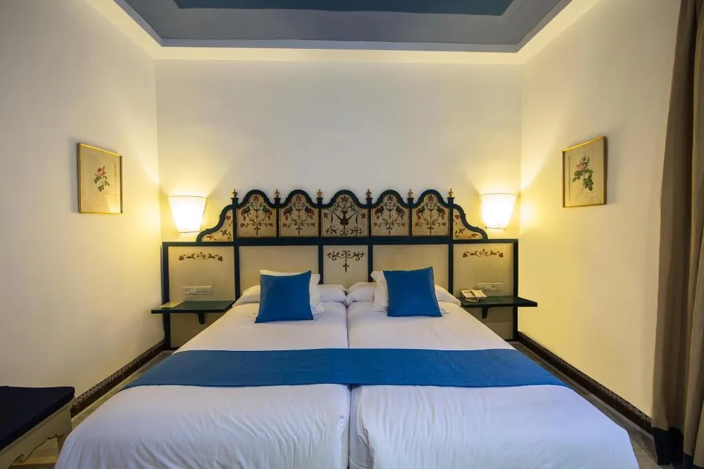 TWIN STANDARD Room, Hacienda del Cardenal, Madrid
