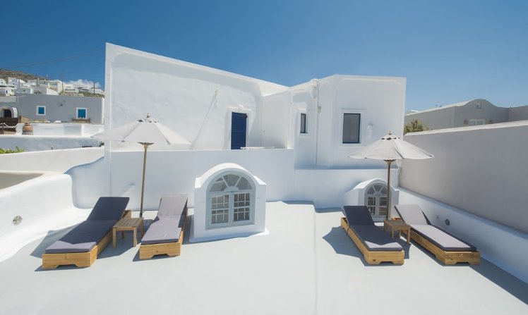 Aqua Serenity Santorini Luxury Suites, Santorini