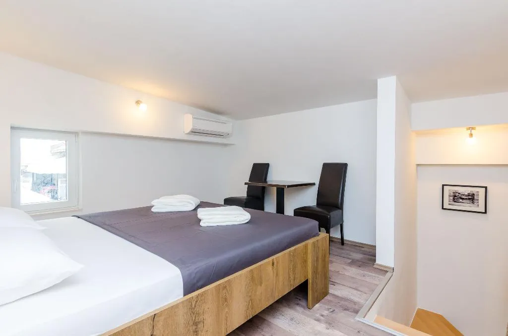 TRIPLE DUPLEX Room, Rooms BAZA, Dubrovnik