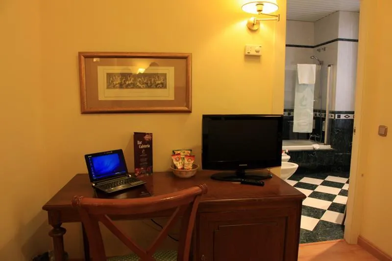 Room, Hotel Cervantes, Seville