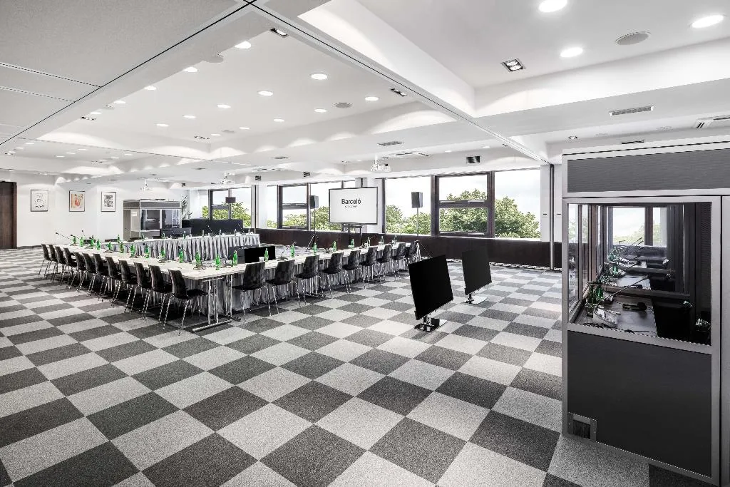 Conferences, Occidental Praha, Prague