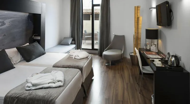 Room, Catalonia Catedral, Barcelona