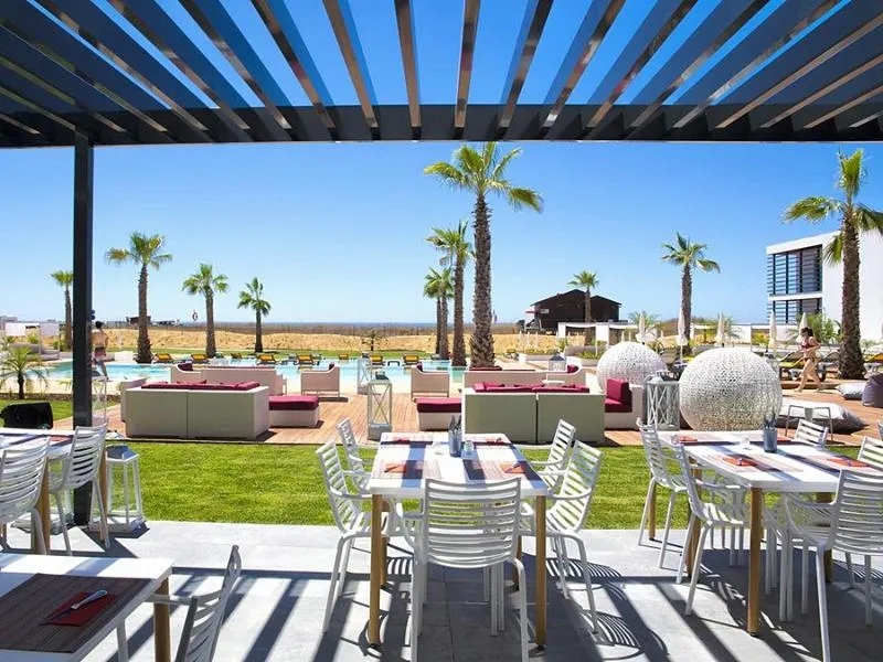 Terrace, Pestana Alvor South Beach Premium Suite Hotel, Algarve