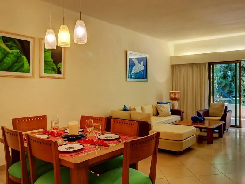 SUITE THREE BEDROOMS Room, Riviera Maya Suites, Playa Del Carmen