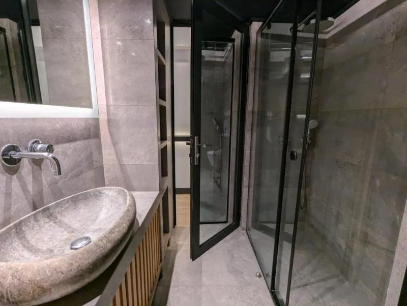 APARTMENT DELUXE TWO BEDROOM Room, Be My Guest Athens, Athens