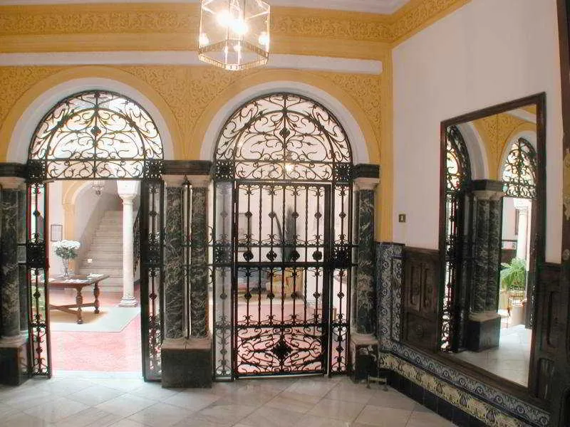 Lobby, Abanico, Seville
