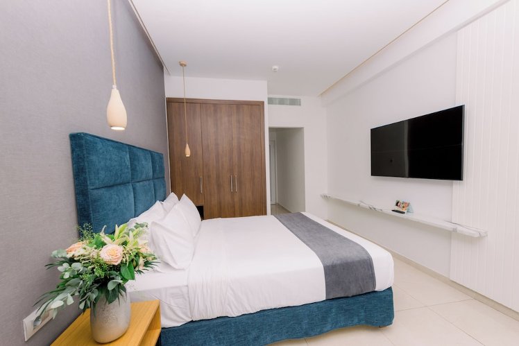 Ray Hotel, Corfu