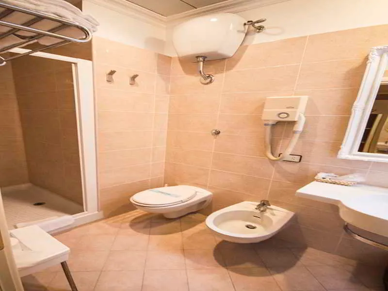 TRIPLE STANDARD Room, Giorgi, Rome