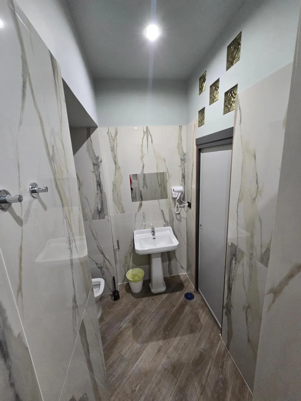 DOUBLE SUPERIOR KING BED Room, Iris, Naples