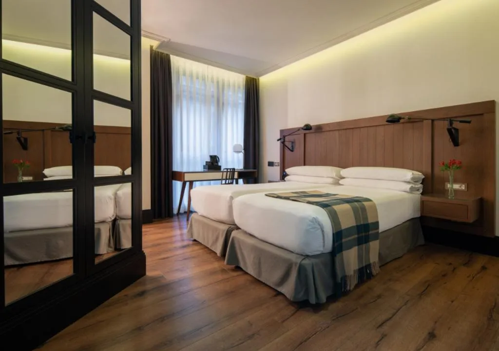 DOUBLE SINGLE USE ECONOMY Room, Only You Hotel Atocha, Madrid