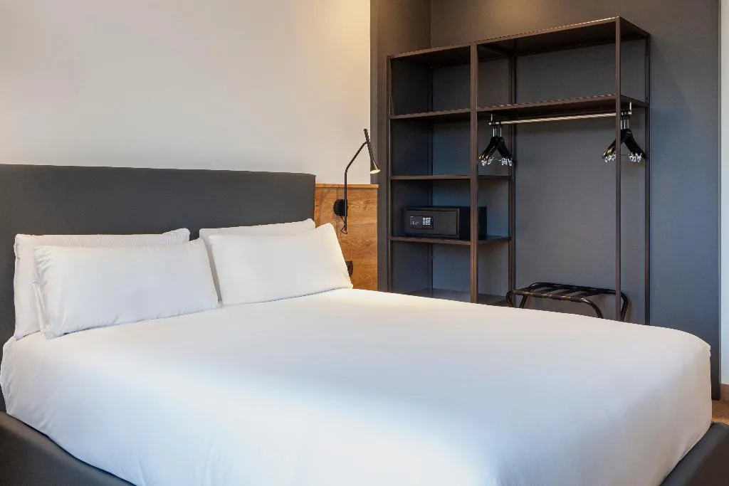 TRIPLE STANDARD Room, SB Madrid Norte, Madrid