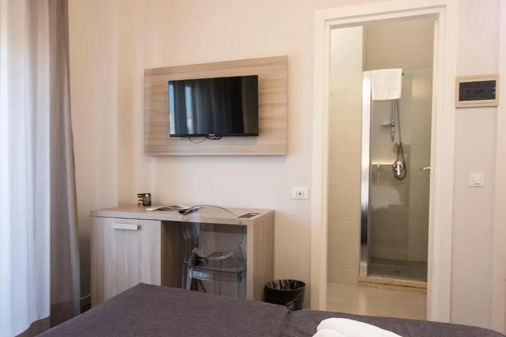 Double or Twin ECONOMY Room, Tirreno Hotel, Palermo