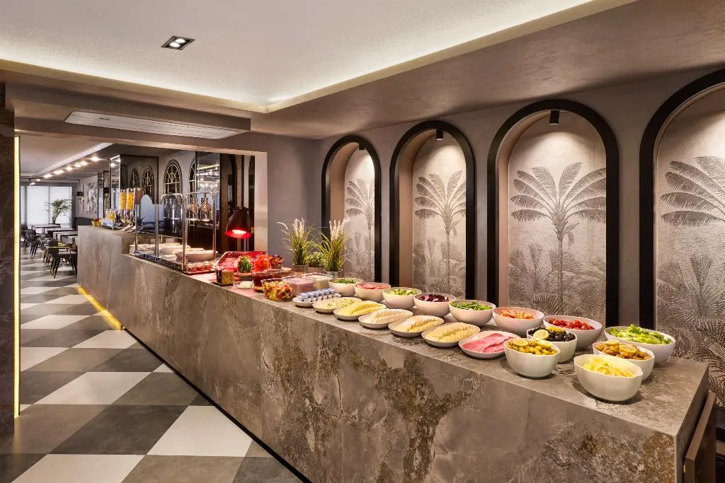 Restaurant, The New Zeybek Hotel, Izmir