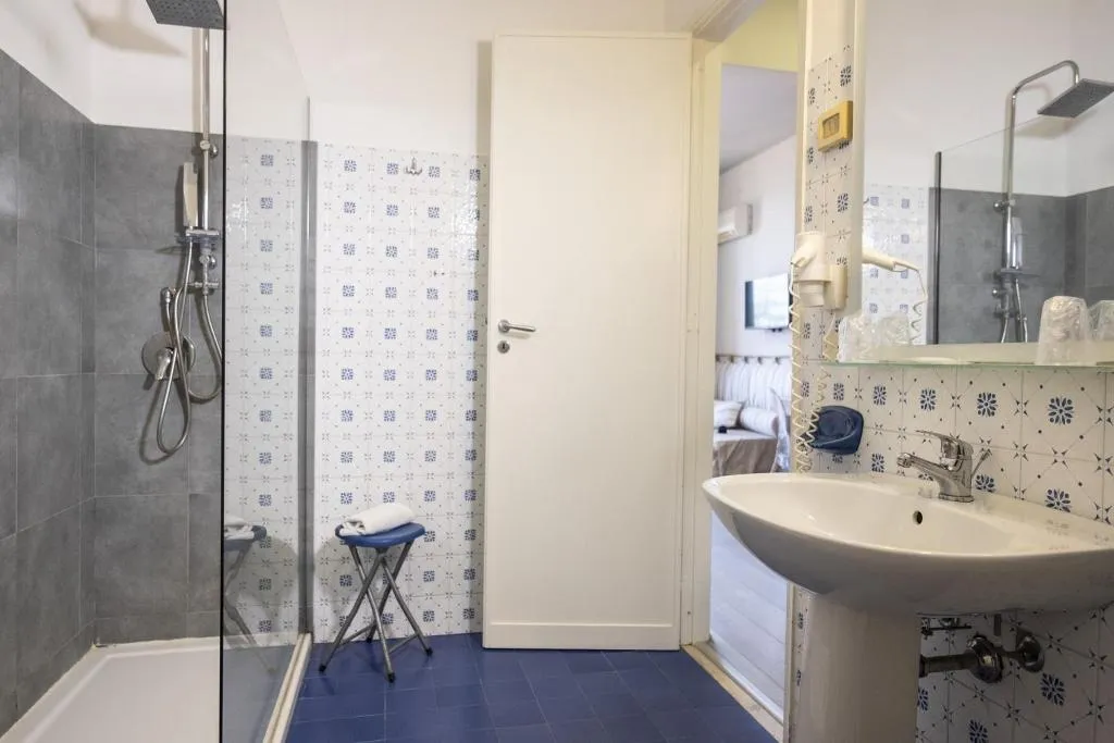 Double or Twin SUPERIOR WITH VIEWS Room, Tirreno Hotel, Palermo