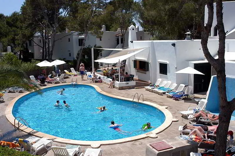 Pool, Club Cala D'Or Apts., Majorca