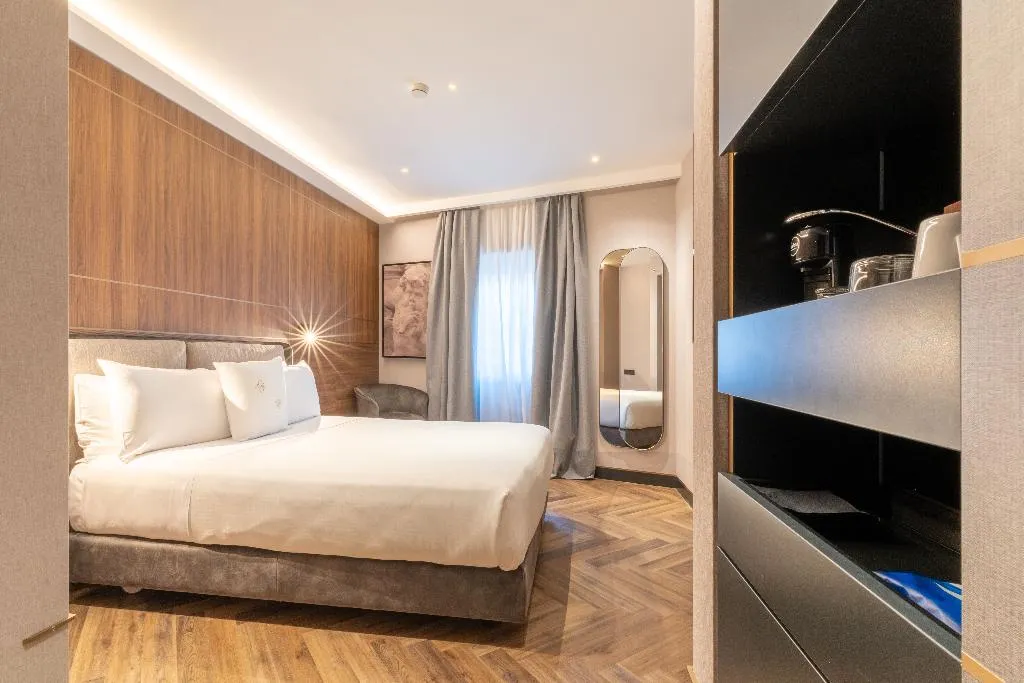 DOUBLE STANDARD Room, Hotiday Roma Trevi, Rome