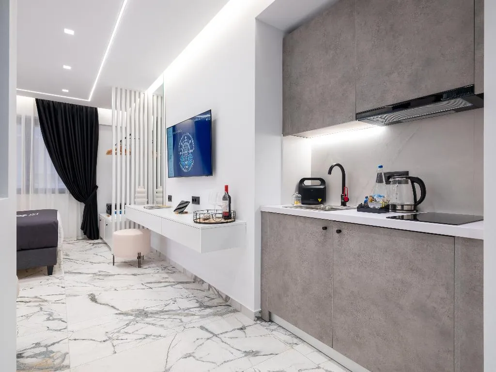 SUITE DELUXE Room, Captain Napoleon Paterakis CNP Luxurious Suites, Crete