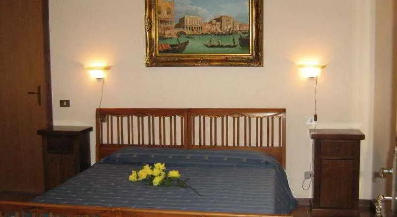 Room, Residenza Grisostomo, Venice