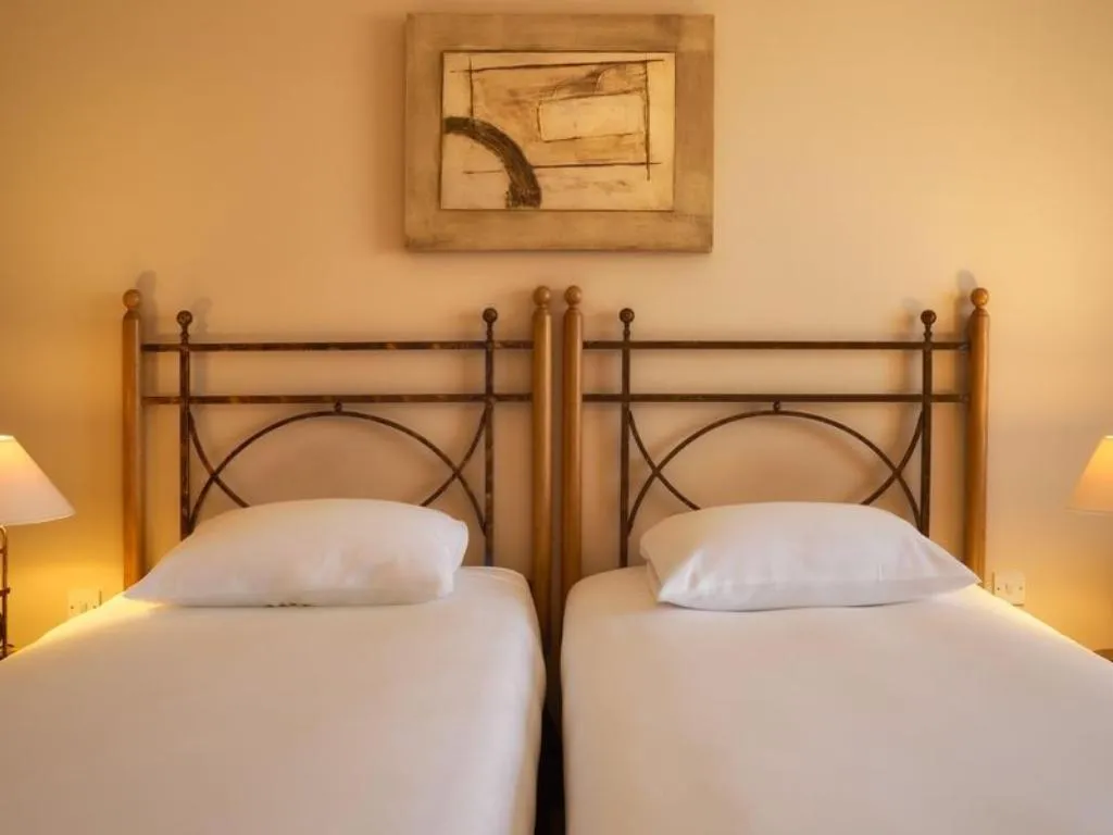 TWIN SUPERIOR Room, Verdi St Georges Bay Marina, Malta