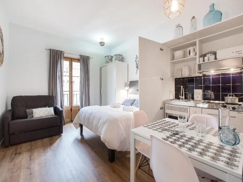 STUDIO STANDARD Room, En Ferran by The Streets, Barcelona