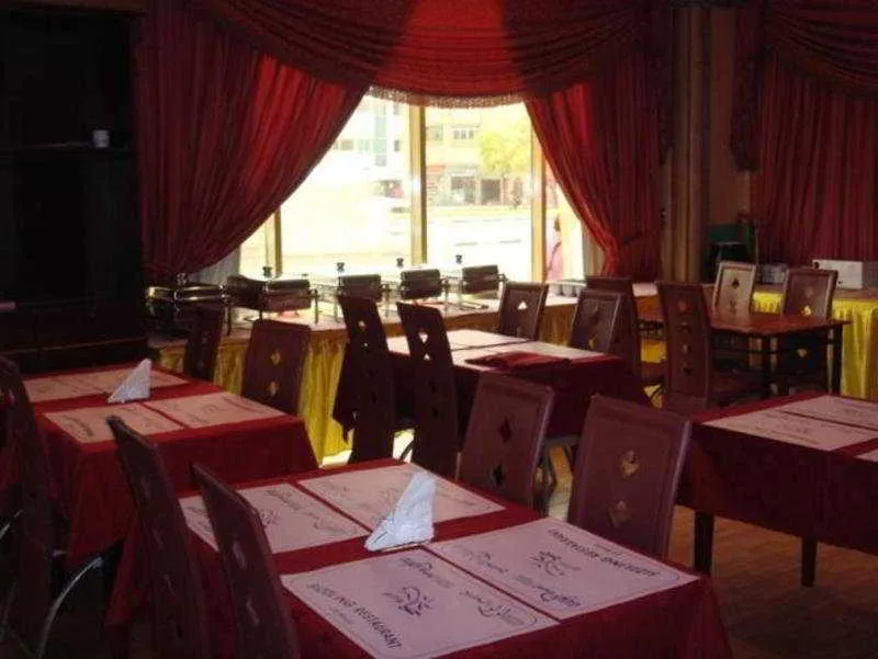 Restaurant, Gulf Pearl, Dubai